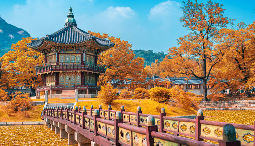 Gyeongbokgung Palace in Seoul Korea with fall colors